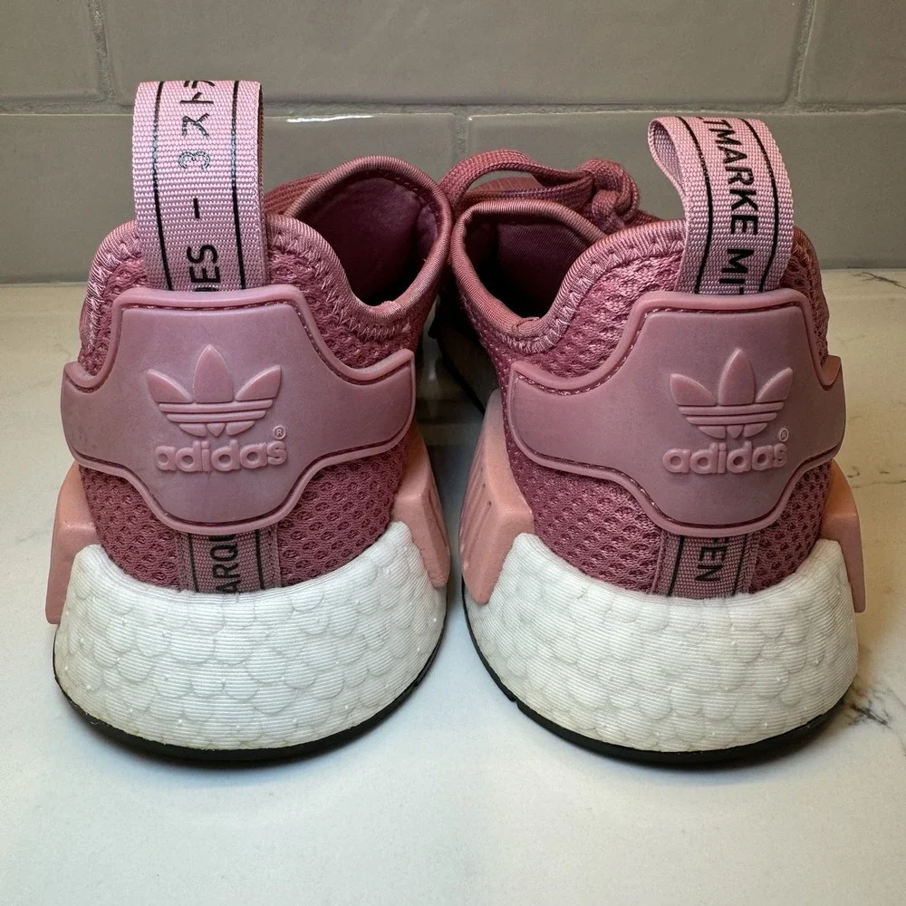 Adidas Women's NMD‎ R1 Shoes Trace Pink Size 7.5